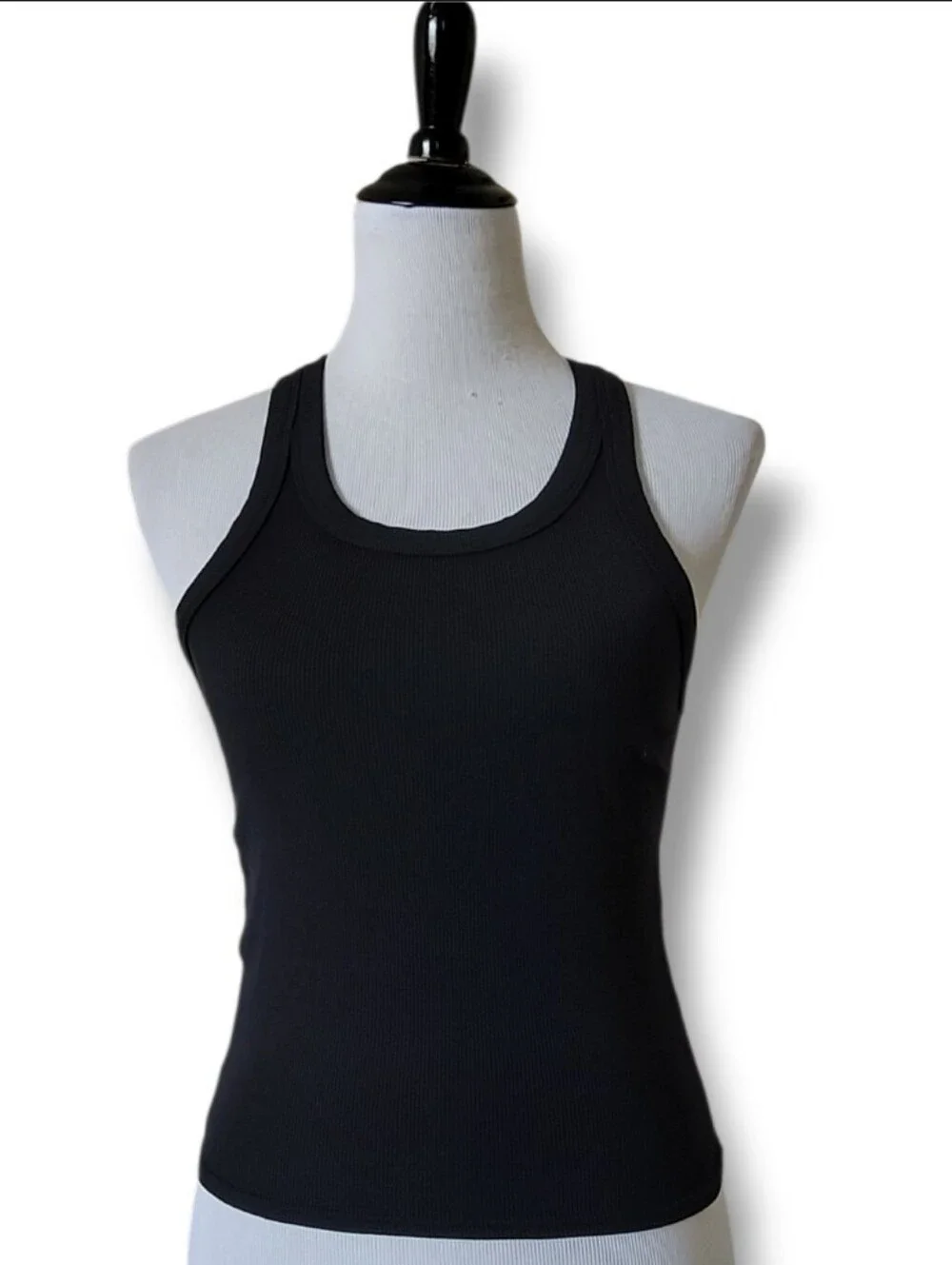 ALO Yoga labeled size